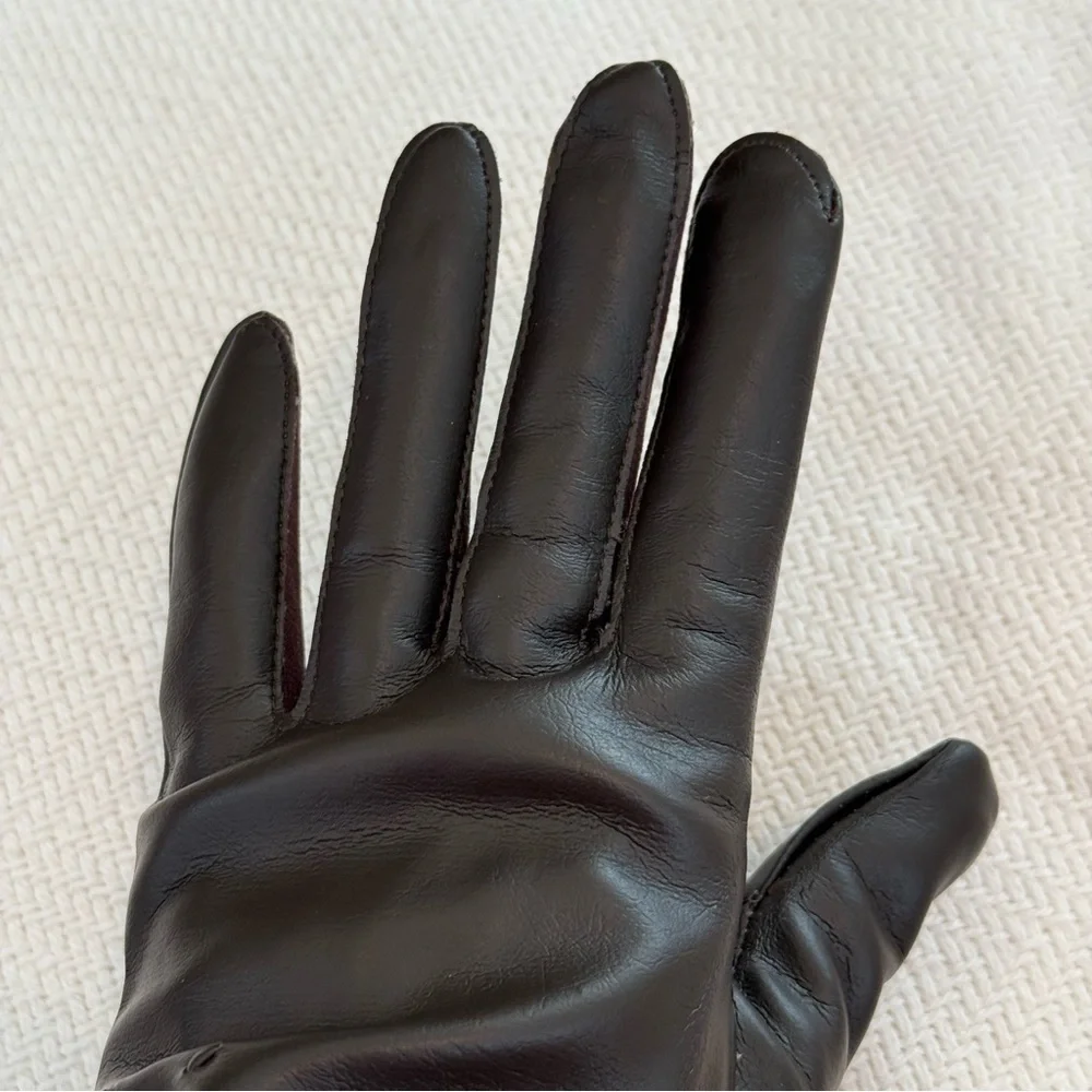 Lightweight Dark Brown Driving Gloves with Embroidered Detail
